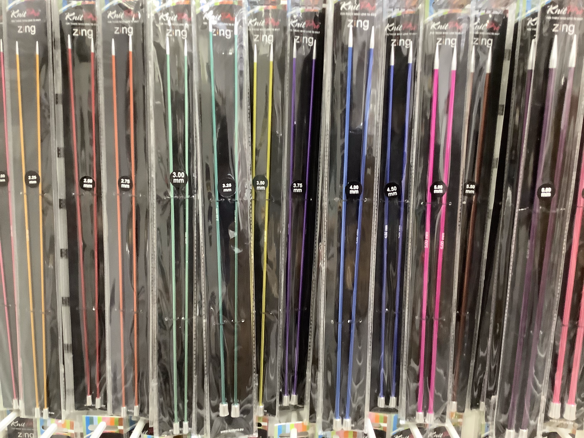 Els Needle Hooks & Needles – Ethel & Em