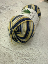Load image into Gallery viewer, Hjertegarn ALOE SOCKWOOL