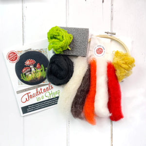 Crafty Kits Co - Needle Felting Hoop Kit