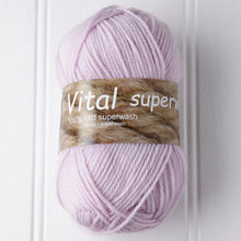 Load image into Gallery viewer, Hjertegarn Vital Superwash DK Wool