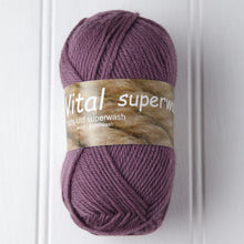 Load image into Gallery viewer, Hjertegarn Vital Superwash DK Wool