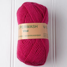Load image into Gallery viewer, Hjertegarn Vital Superwash DK Wool