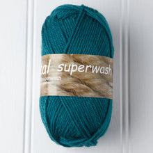 Load image into Gallery viewer, Hjertegarn Vital Superwash DK Wool